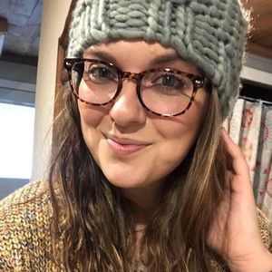 Meet your Posher, Leanne